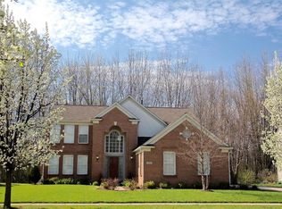 6072 Eagle Trace Dr, Ypsilanti, MI 48197