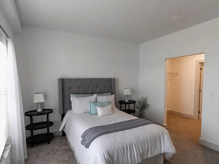 DeLaet's Landing - 99 New Broadway — Photo 6