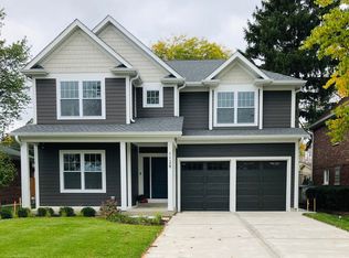 1128 N Knight Ave, Park Ridge, IL 60068