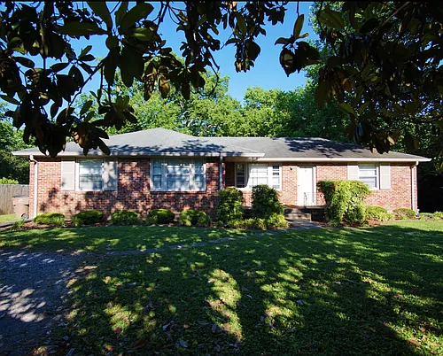 3700 Lealand Ln Photo 1 3700 Lealand Ln Photo 1
