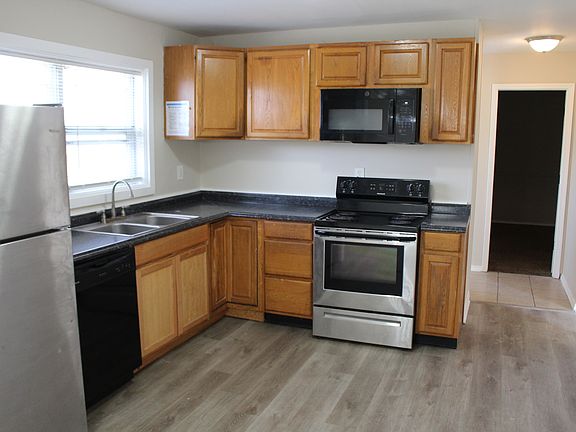 4th image of 9238 Celtic Ct
