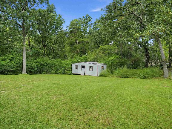 2nd image of 417 Fair Oaks Dr