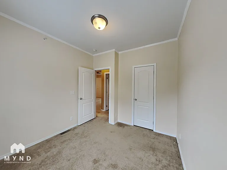 706 Iowa St — Photo 18