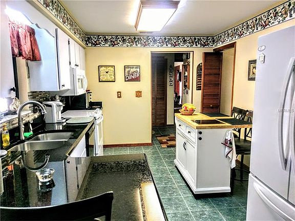 4th image of 218 Eldorado Dr