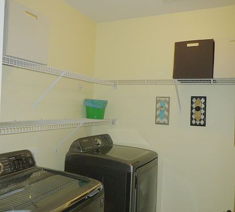 5th image of 1120 W Arrow Lake Ct