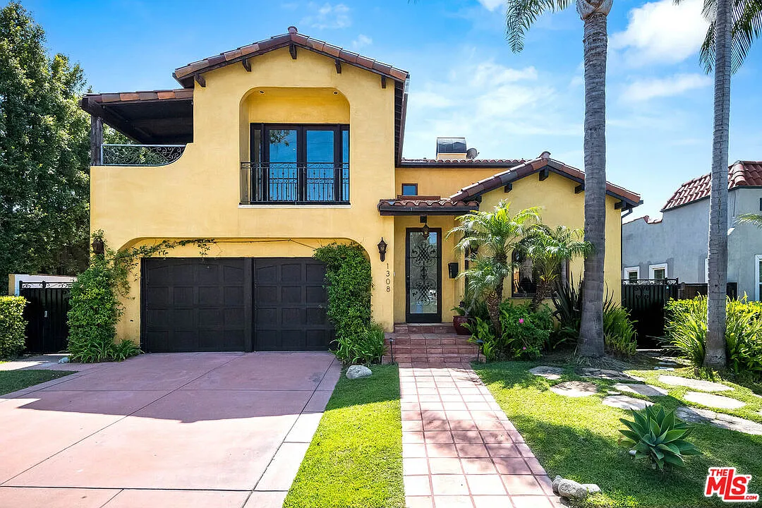 4 bed, 3.5 bath, 2787 sqft, $11,500 — Photo 3