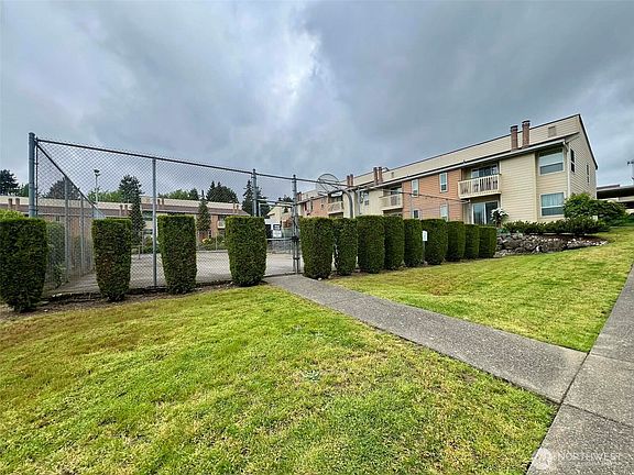 4th image of 23625 112th Avenue SE #G201