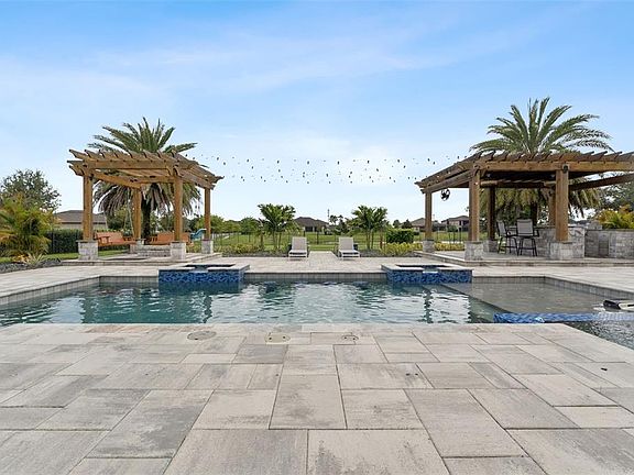 3rd image of 17626 SAILFIN DRIVE