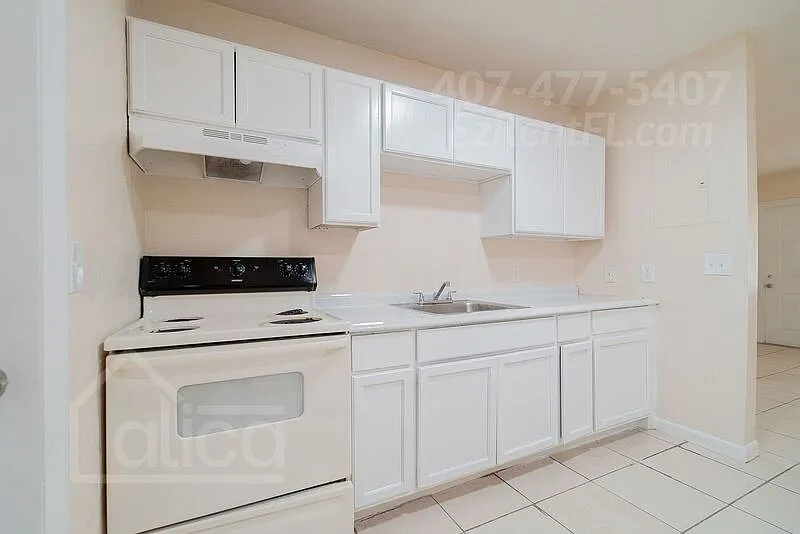 2 bed, 1.0 bath, 966 sqft, $1,500 — Photo 3