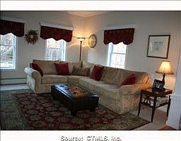 3rd image of 9 Lynette Ct