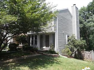 11020 Granby Ct, Reston, VA 20191