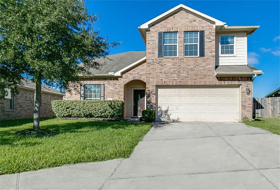 1st image of 810 Sand Dollar Ct