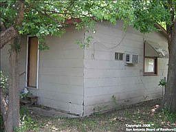 3rd image of 614 Fresno