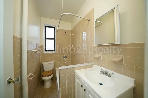 Rented by Sterling Realty Solution Inc | media 6