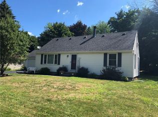 718 N Greece Rd, Rochester, NY 14626