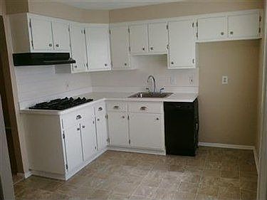 4th image of 9073 Cranbrook Dr