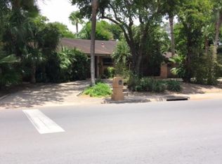 35 Fireside Dr, Brownsville, TX 78521
