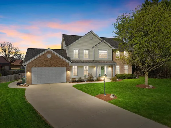 3540 S McIntosh LANE, New Berlin, WI 53151