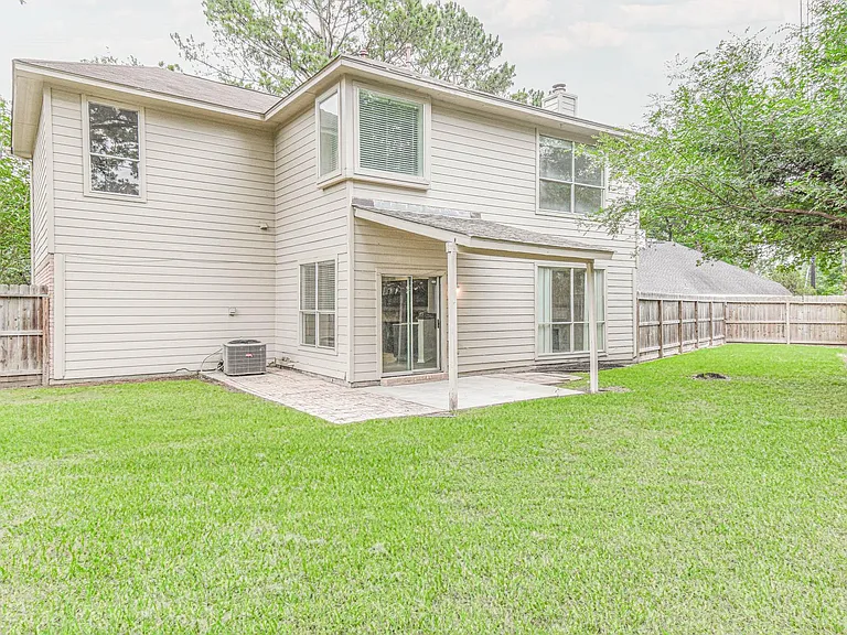 9523 Tallow Tree Dr — Photo 23