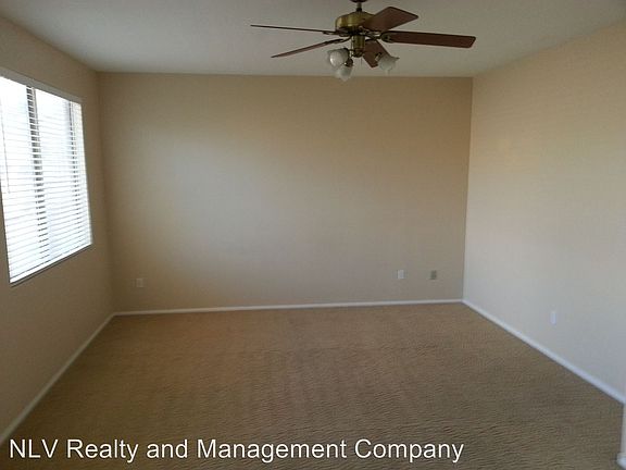 5th image of 4543 Cliff Breeze Dr
