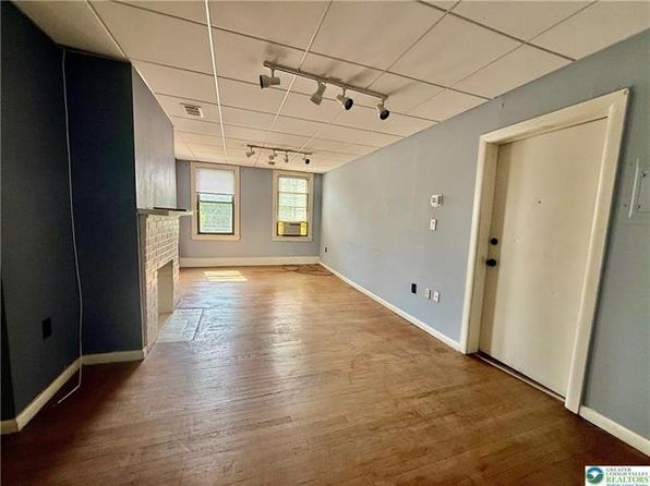 50 N Delaware Dr, Easton, PA 18042