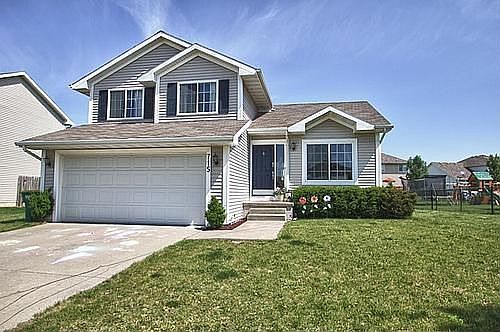 1st image of 715 SE Melrose Dr