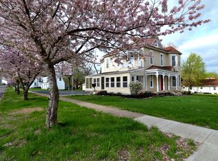 1923 N Broadway Ave, Springfield, MO 65803