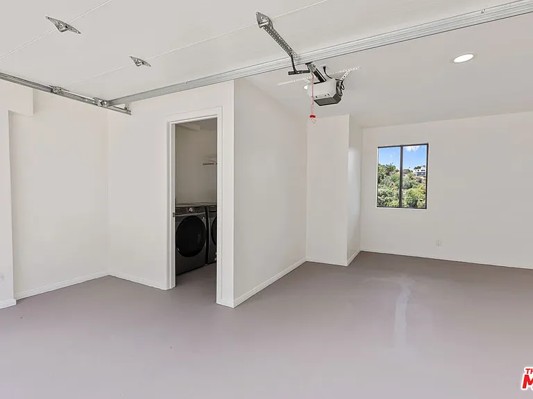 2013 Cyprean Dr — Photo 22