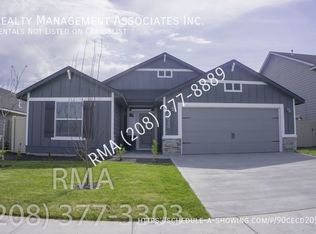 5040 N Elmstone Ave, Meridian, ID 83646
