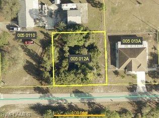403 E 8th St, Lehigh Acres, FL 33972