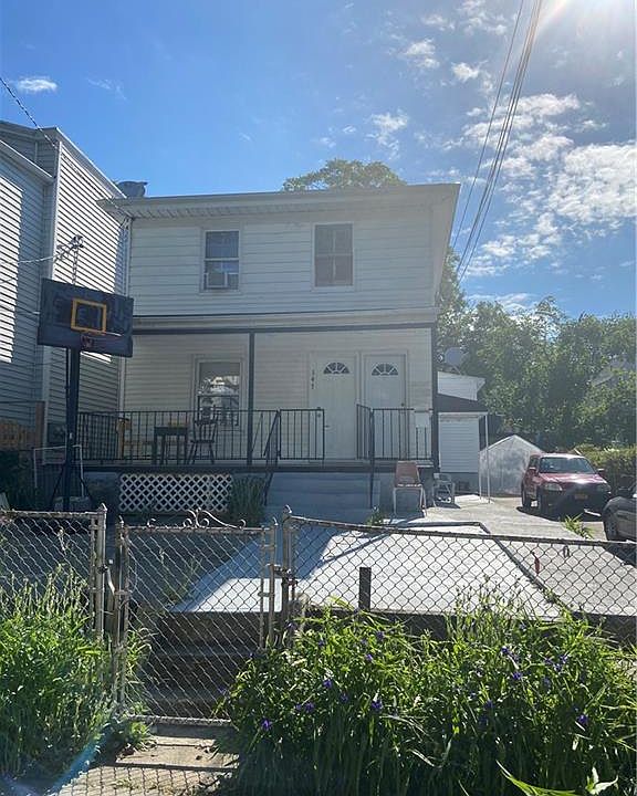 1st image of 347 S 6th Ave