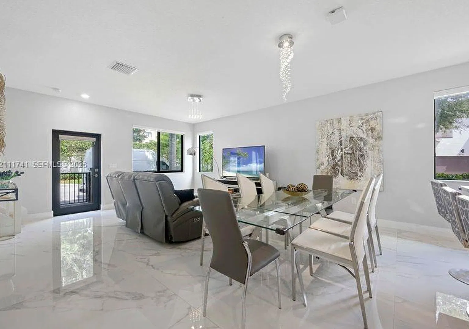 8326 NW 51st Terrace 0, Doral, FL 33166 - 5647 — Photo 4