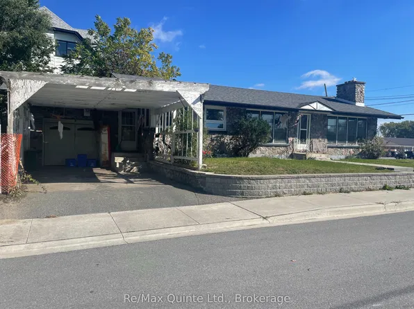 1 Lorne Ave, Quinte West, ON K8V 5B1