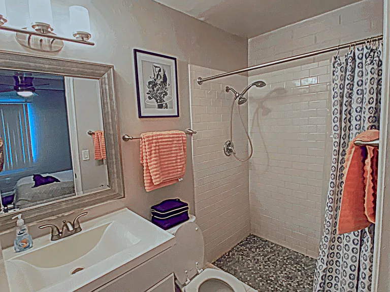 Winterhaven Apartments — Photo 10