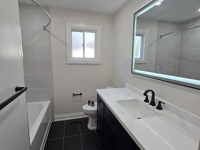 3285 Lansdown Dr #MAIN — Photo 9