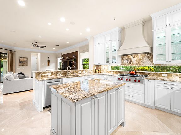 4th image of 10445 N Barnsley Drive