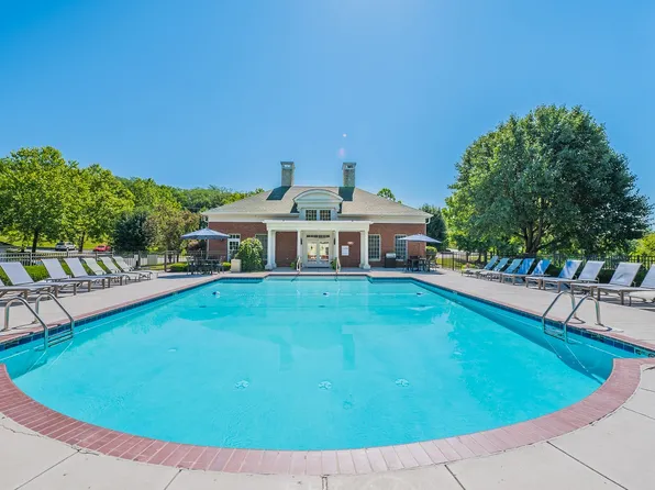 The Preserve at Beckett Ridge Apartments and Townhomes