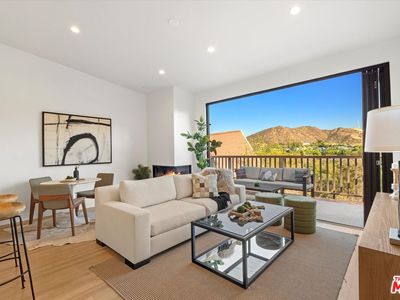 7143 Woodrow Wilson Dr, Los Angeles, CA, 90068