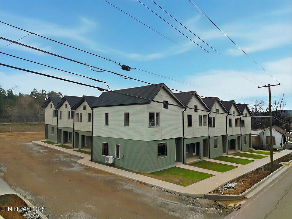 1st image of 2604 Sevier Ave SE #104