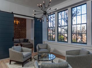 67 Legare St APT 206, Charleston, SC 29401