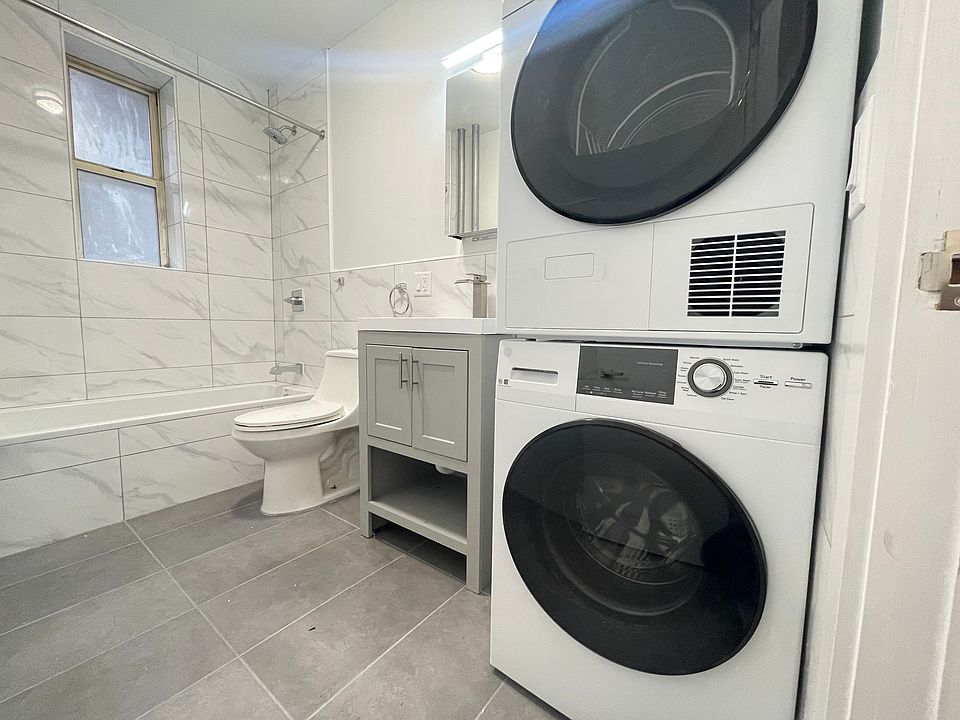 2nd image of 15-17 Gifford Ave #16E