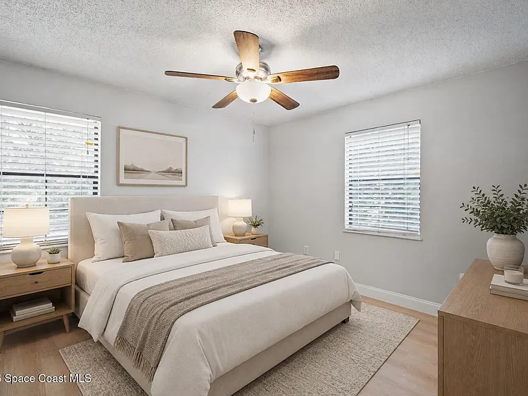 1328 Union St SE — Photo 15
