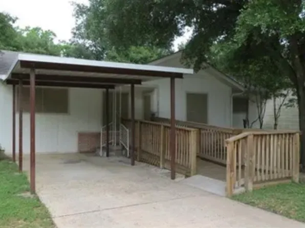 3548 Revere Dr, Fort Worth, TX 76117