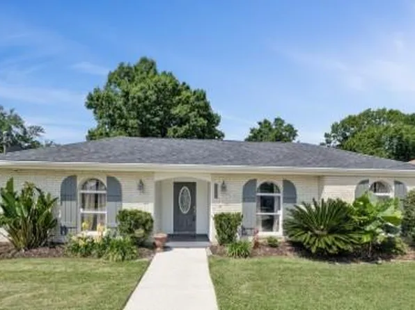 4508 Barnett St, Metairie, LA 70006
