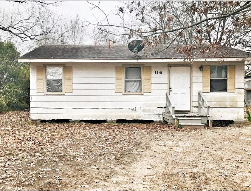 1st image of 2101 Nile St