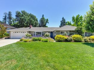 880 La Sierra Dr, Sacramento, CA 95864