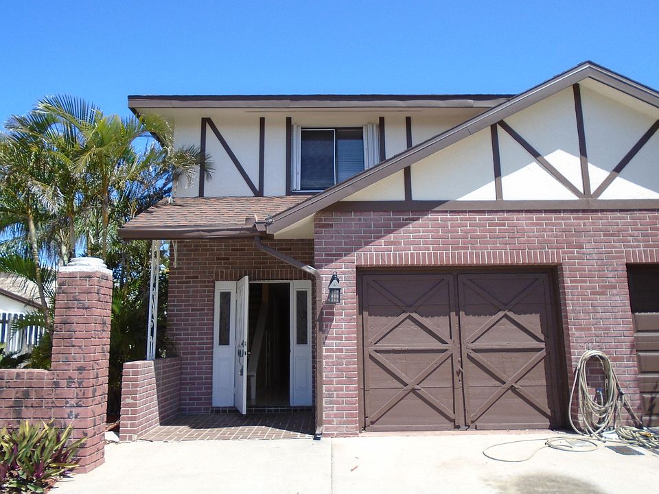 1st image of 2419 Carriage Ct #0