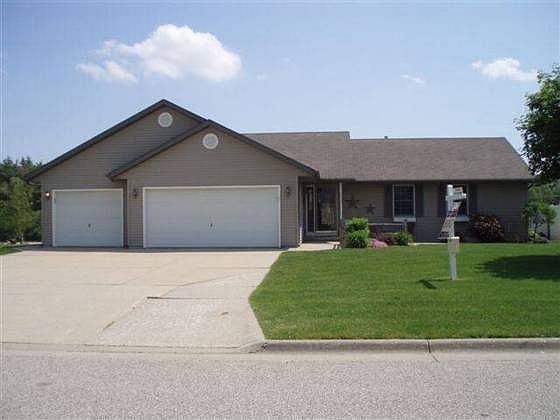 1st image of 3616 Birdsong Ln