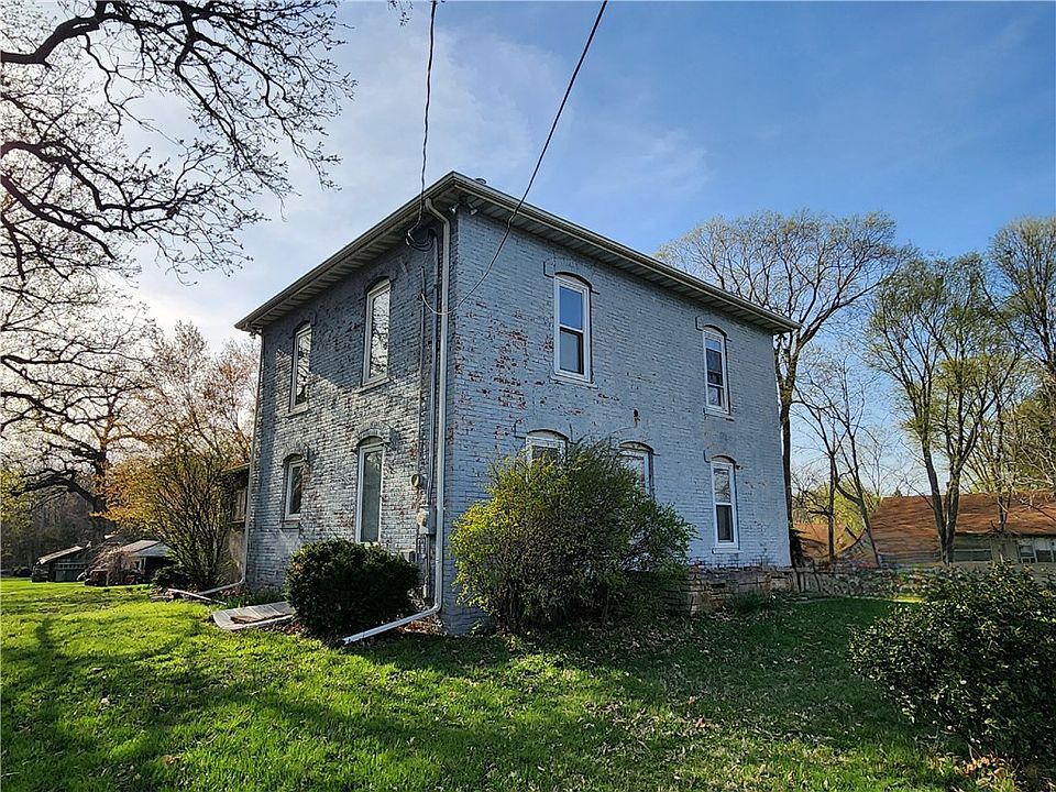 1st image of 5940 NE 11th Ct