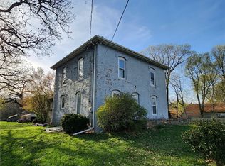 5940 NE 11th Ct, Des Moines, IA 50313